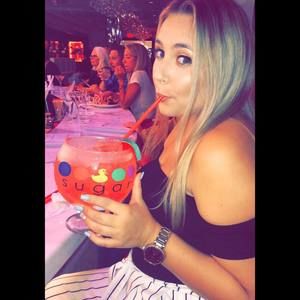 Meet your Posher, Paula